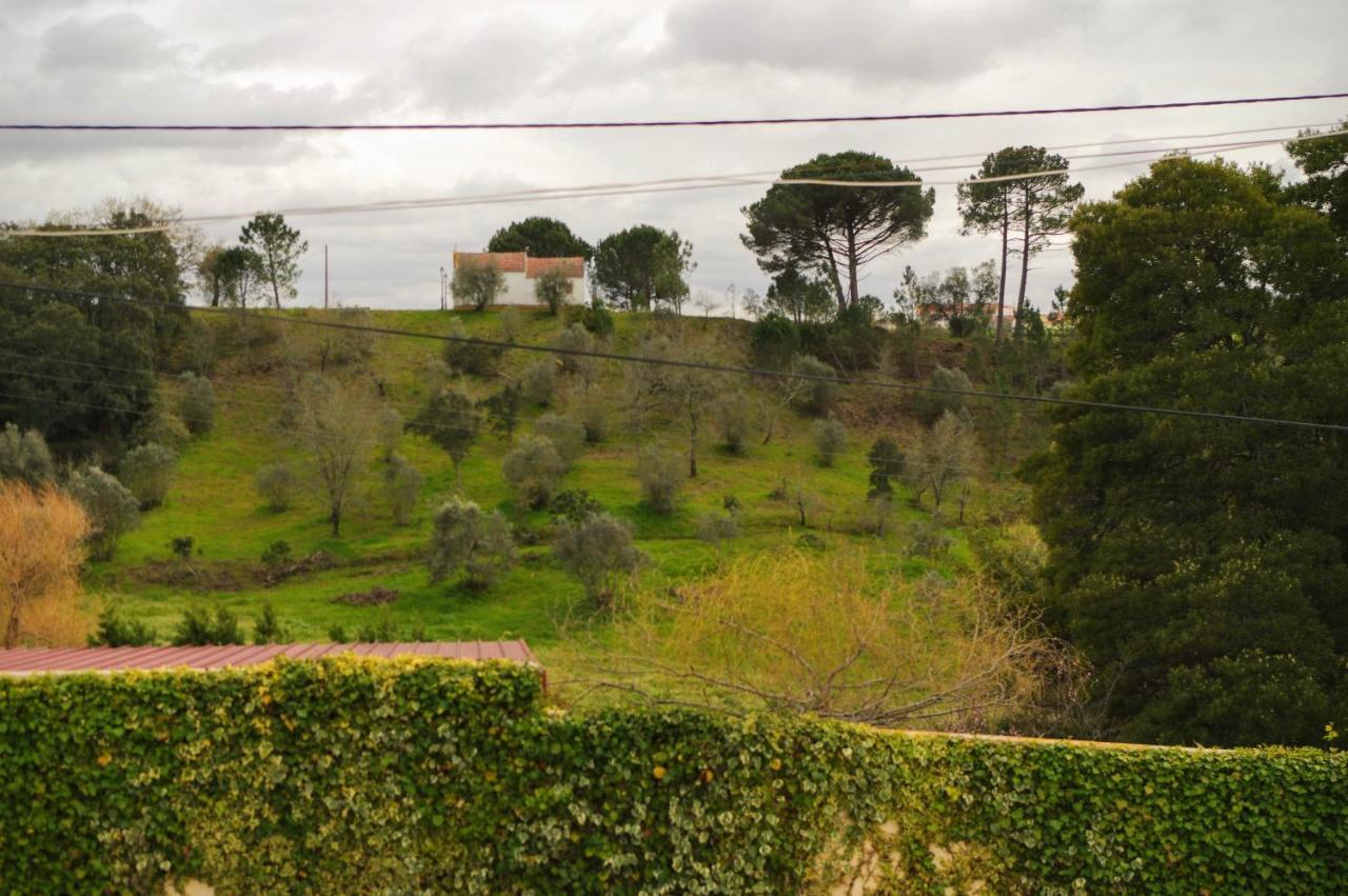 Bed and Breakfast Quintinha Do Outeirinho Soure Exterior foto