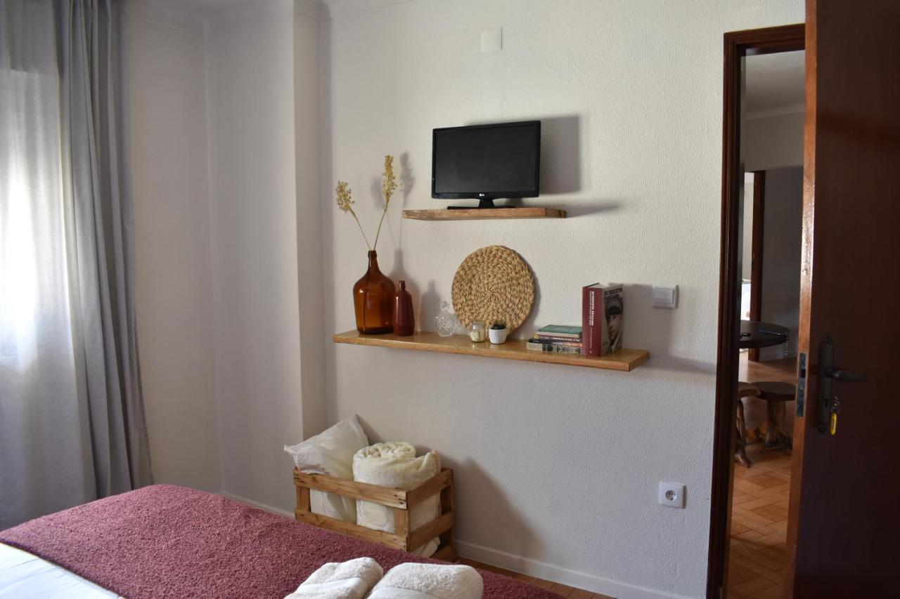 Bed and Breakfast Quintinha Do Outeirinho Soure Exterior foto